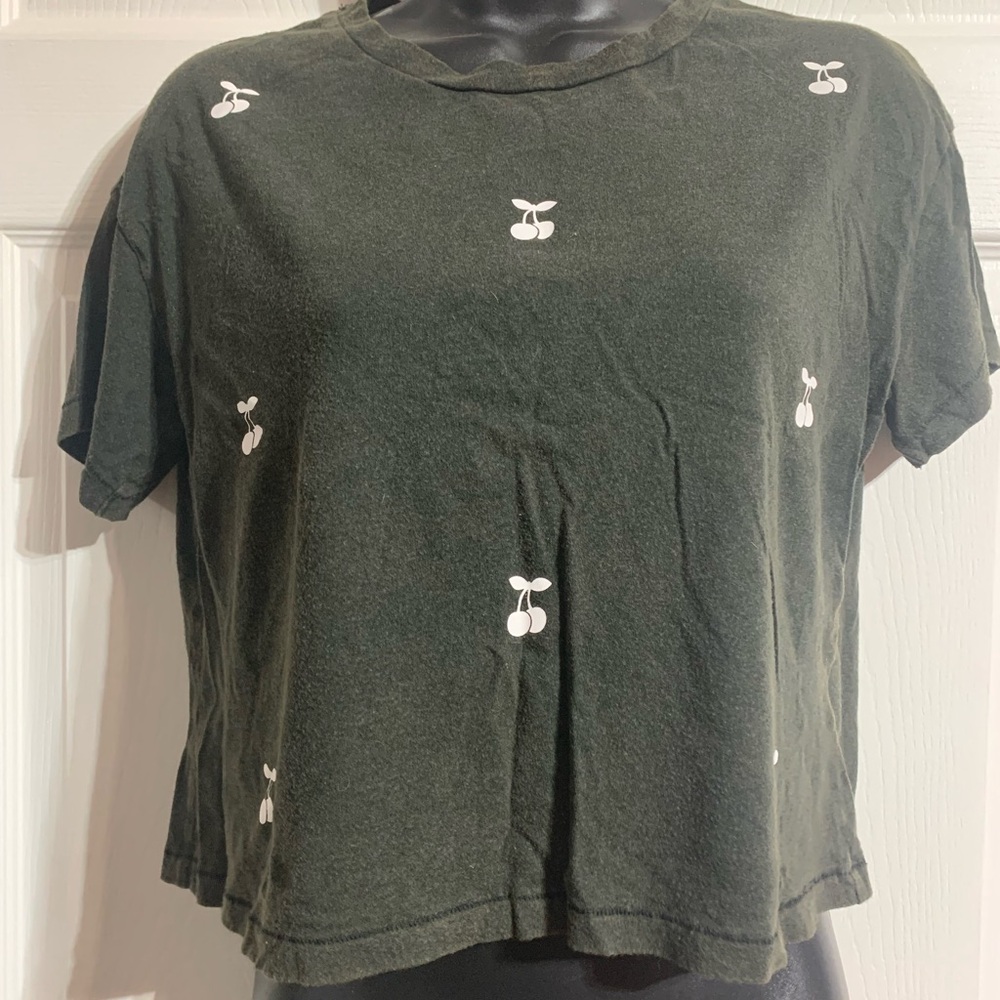 PINK Victoria's Secret black faded Cherry Print Tee EUC